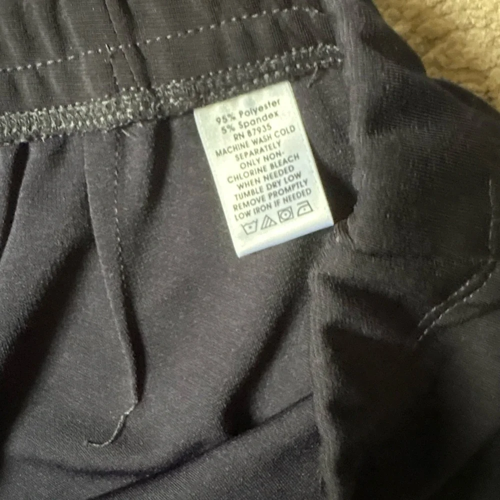 Susan Graver Navy Pull On Pants - Picture 5 of 6